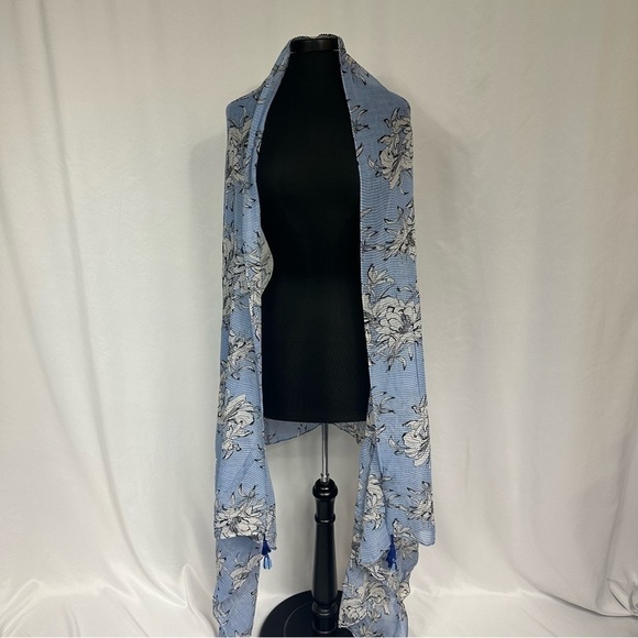 STEVE Madden Hibiscus Blue Scarf - Picture 1 of 4